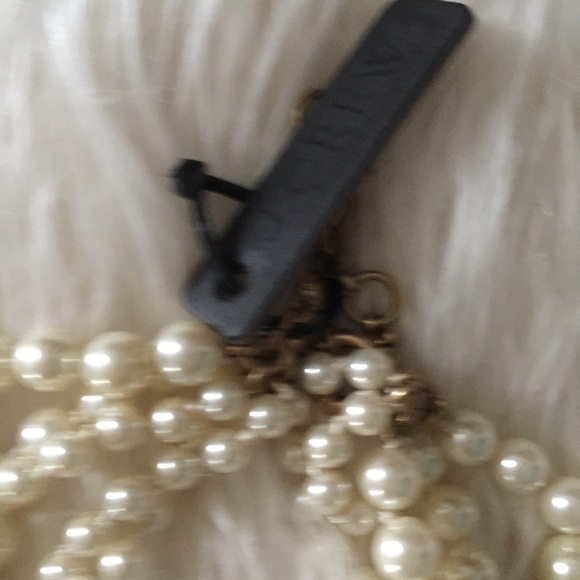 JCREW PEARL TWISTED HAMMOCK NECKLACE NWT - Picture 5 of 10